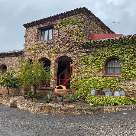 Almendral Casas Rurales Monasterio De Rocamador מראה חיצוני תמונה