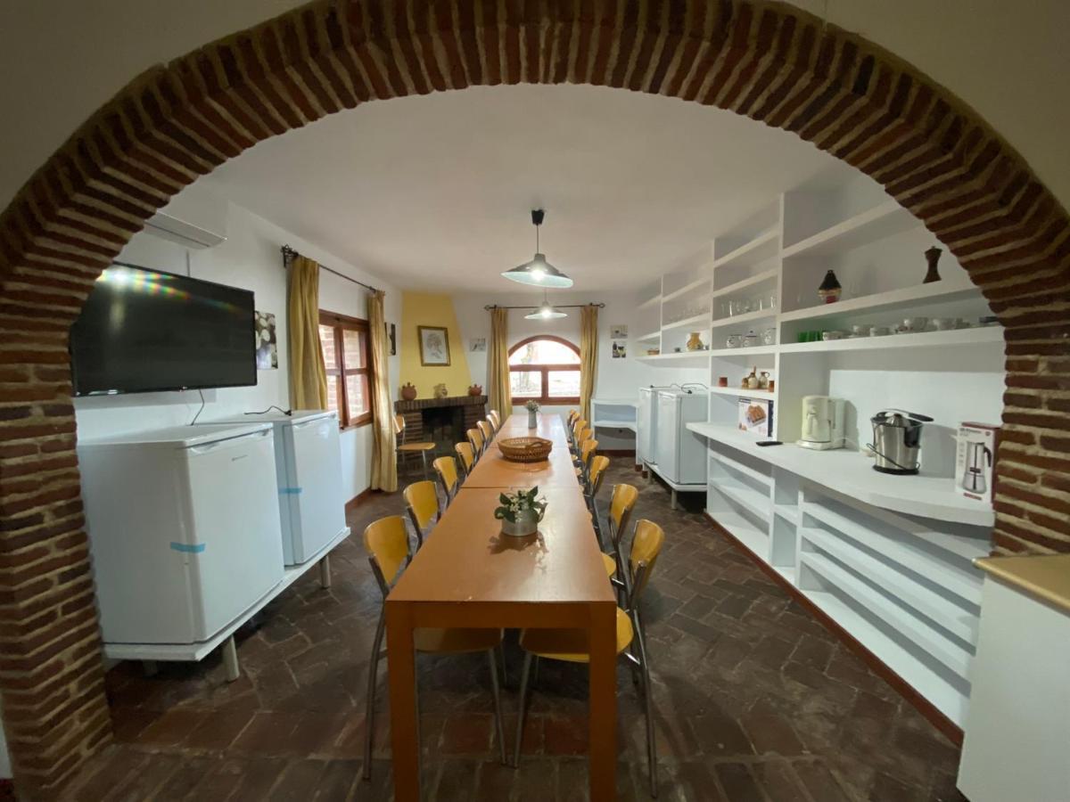 Almendral Casas Rurales Monasterio De Rocamador מראה חיצוני תמונה